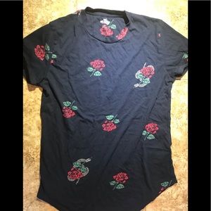 Long Hollister Shirt with Roses and snakes